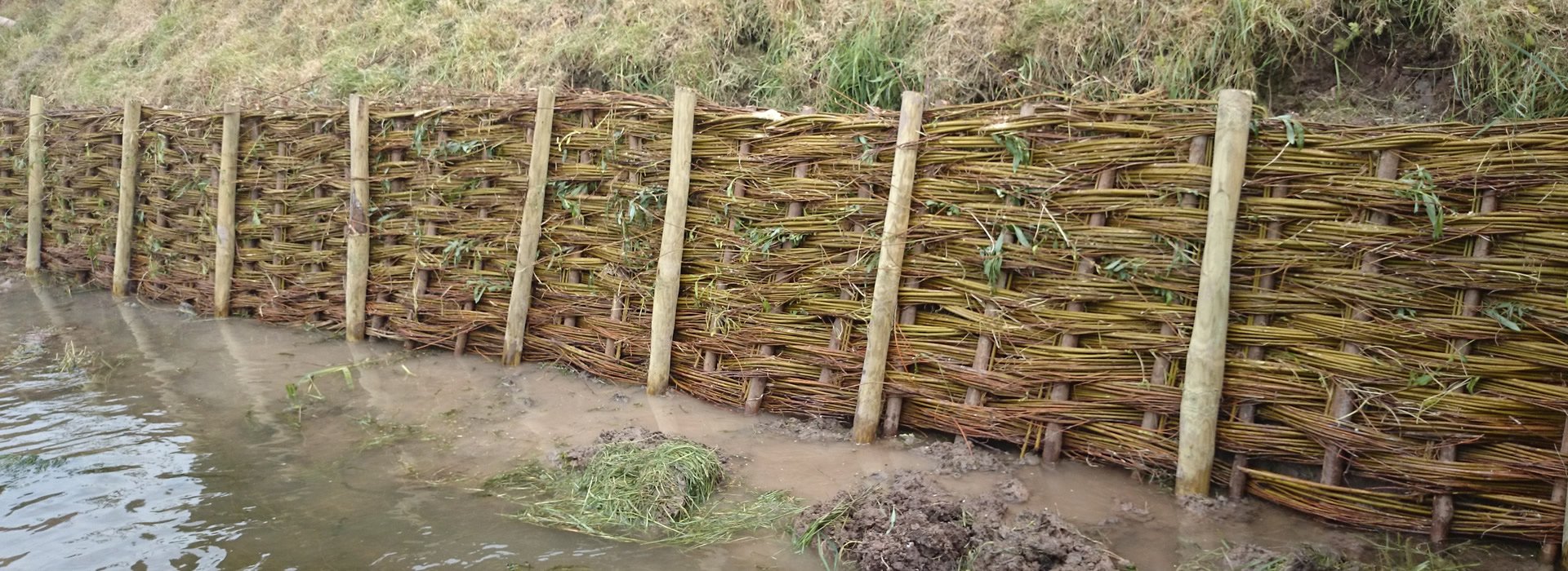 Natural materials for environmental river bank stabilisation